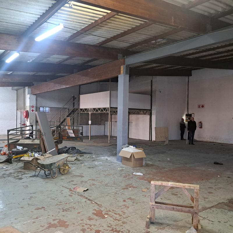 To Let commercial Property for Rent in Sidwell Eastern Cape